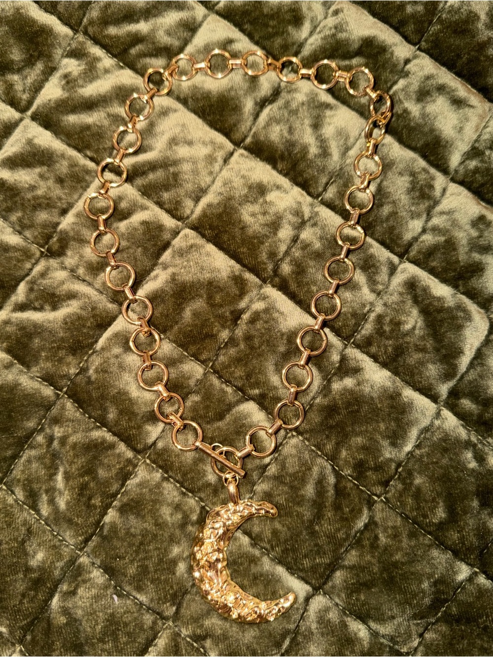 Gold Link Chain Necklace with Moon Pendant